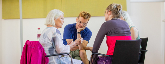 Bild zur Veranstaltung Sprechen & Zuhören: Über den Tellerrand